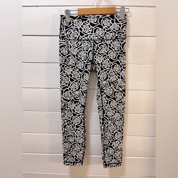 LULULEMON - High Times Pant Full-On Luxtreme - Size 6 - NWOT - Picture 1 of 10